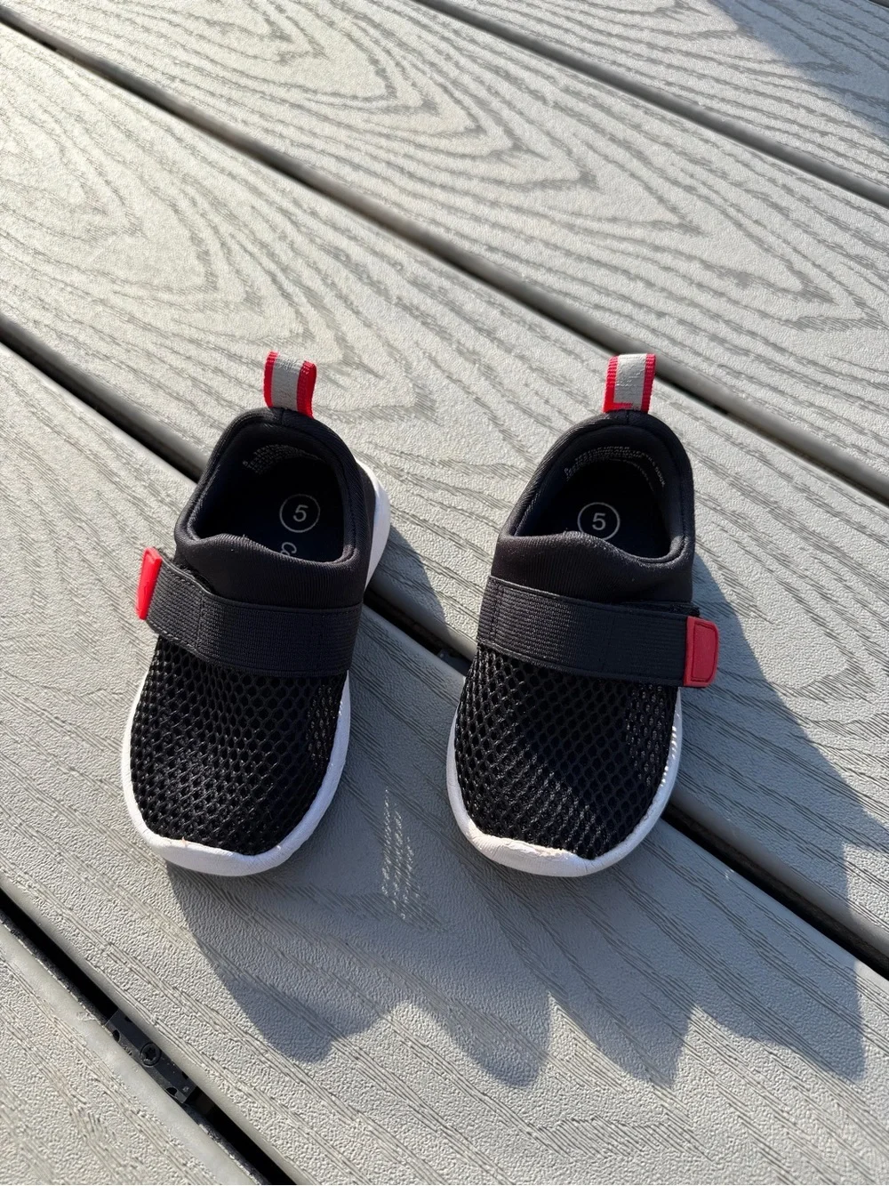 Cat & Jack Toddler Size 5 Mesh Shoes